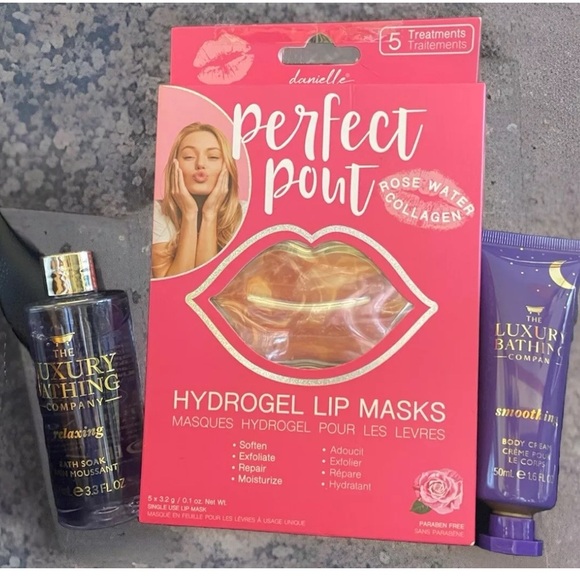 Other - 3 PIECE SET ~ Lips ~ Bath ~ Body Cream